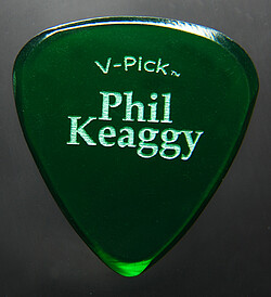 V-​Pick Phil Keaggy Signature Pick  