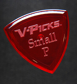 V-Pick Small Pointed Pick ruby red  